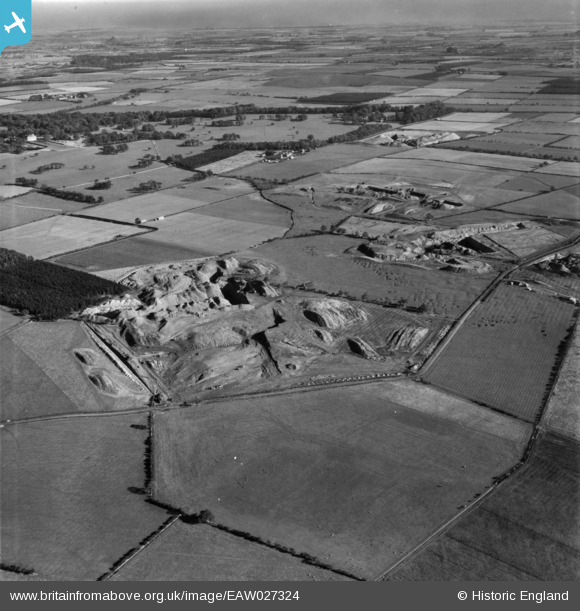 Opencast Coal Mining Site, Brenkley (1949)